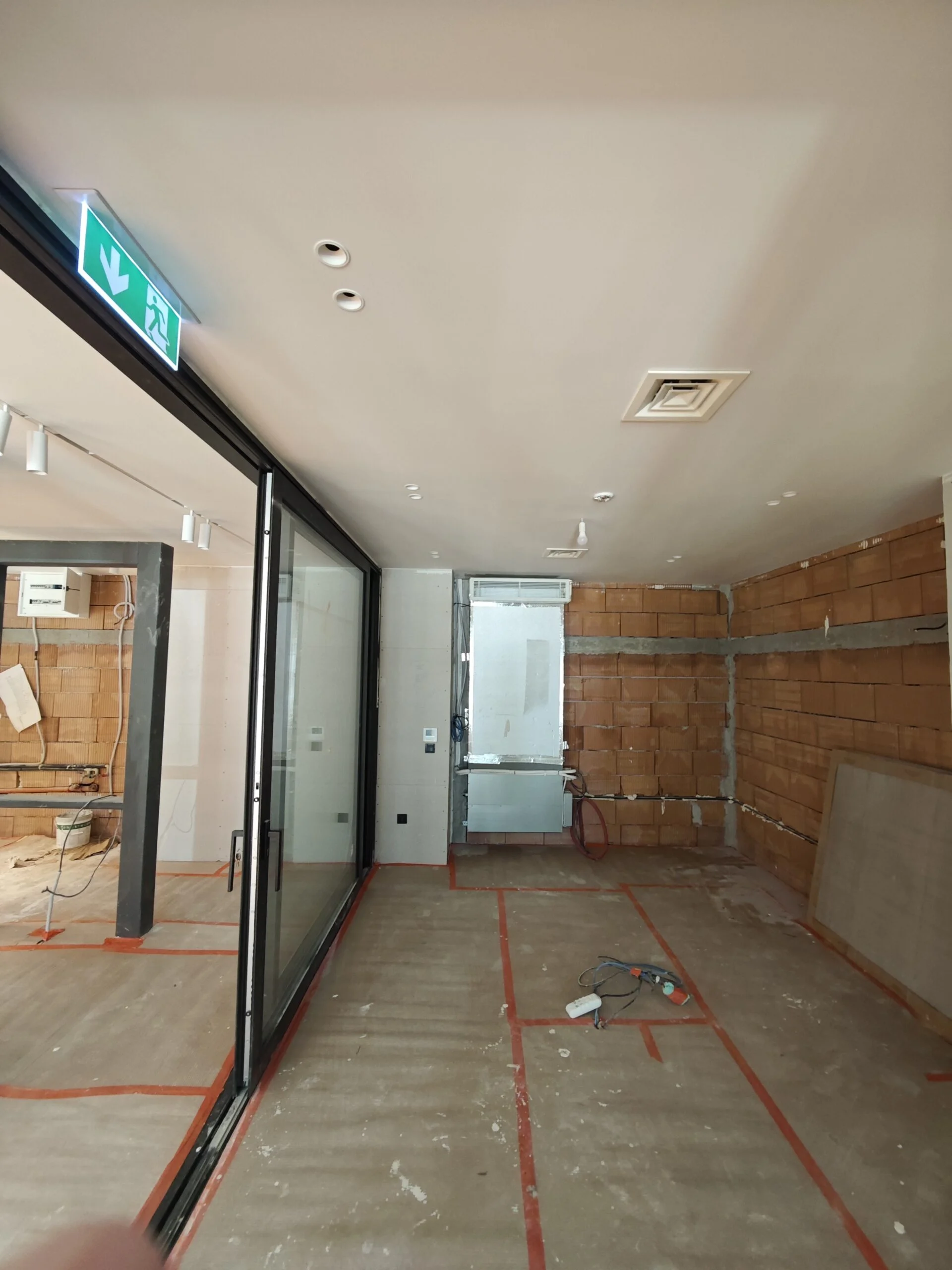 Weissprofil Showroom Plovdiv — 00.332
